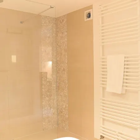 Domblick-herkenrath Apartmán *