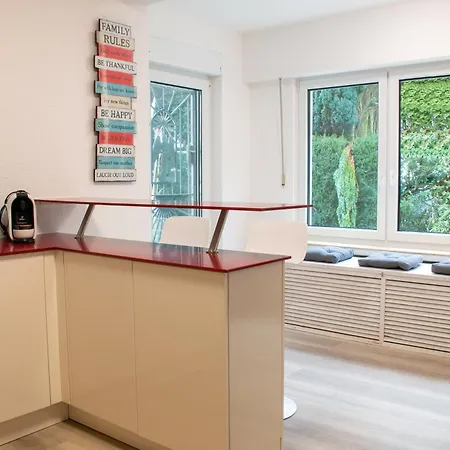 Domblick-herkenrath Apartment *